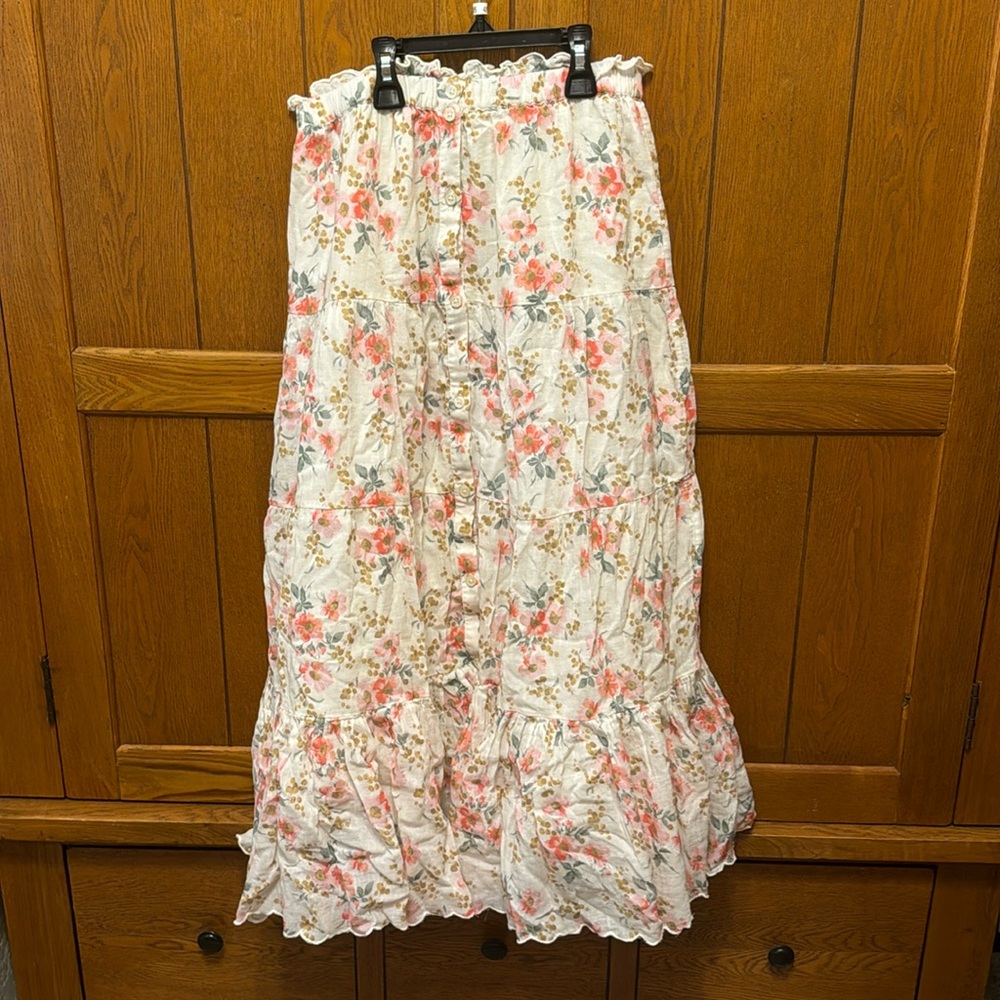 Flowy tiered button front skirt
